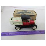 ERTL Die-Cast 1:25 1918 Ford Tanker