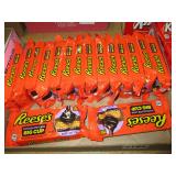 BOX LOT REESE'S BIG CUPS CHOCO LAVA BB: 8/25-12/25