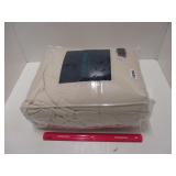 NEW FULL/QUEEN COMFORTER COOL TOUCH BY CONCIERGE