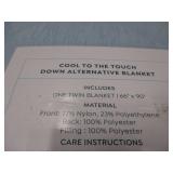 NEW TWIN COMFORTER COOL TOUCH BY CONCIERGE