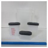 4 - TUPPERWARE - Pitcher & 3 Spice