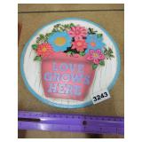 NEW WALL DECOR \ GROUND GARDEN PLAQUE - LOVE