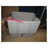 HEFTY MAX PRO LOT - 12 GAL STORAGE TOTES - NO LIDS