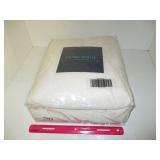 NEW KING / CAL K COMFORTER COOL TOUCH BY CONCIERGE