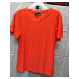 NEW WOMEN'S XS TOP BY ANTTHONY