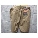 NEW MEN'S WRINKLE FREE CASUAL SHORTS 42 TALL