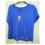 NEW DG2 MEDIUM WOMEN'S TOP