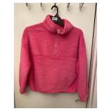 New No Boundaries womenï¿½s plush pullover size M