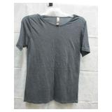 New Women's Casual Tee Size L by Delta Apparel