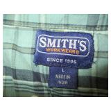 NEW MENS SHORT SLEEVE SHIRT BY SMITH'S - LARGE