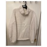 New No Boundaries womenï¿½s plush pullover size XXL
