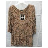 NEW WOMEN'S M WOMEN'S TOP BY ANTTHONY