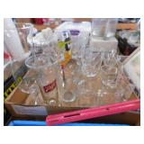 GLASS LOT - ASSORTED VINTAGE & OTHER, CRYSTAL & MO