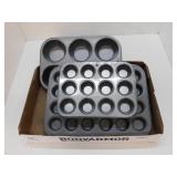 MUFFIN PAN LOT - ASSORTED EKCO & OTHER