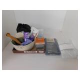 BEAUTY LOT - PUMICE STONE, MAKEUP BRUSHES, LOOFAH