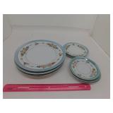 VINTAGE JAPANESE BONE CHINA PLATE SET CHARM BORDER