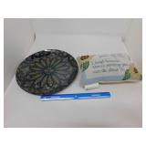 DECORATIVE PLATE & PILLOW LOT