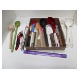 KITCHEN UTENSIL LOT - SPATULAS - SPOONS & MORE