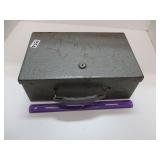 VINTAGE METAL LOCK BOX - NO KEY