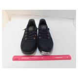 WOMENS TENNIS SHOES SIZE 8.5 *BOB'S SKECHERS