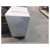 2 DRAWER METAL LOCKING FILE CABINET