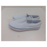 NEW MENS SLIP ON SNEAKERS *GOODFELLOW *SIZE 7
