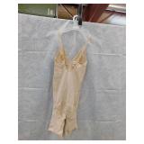NEW WOMENS BODY SHAPER *XL *RHONDA SHEAR
