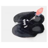 NEW WOMENS SLIPPERS *SIZE 10 *UNIVERSAL THREADS