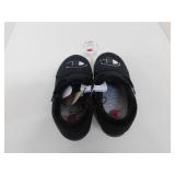 NEW ADULT SLIPPERS *CHAMPION *WOMENS 8 *MENS 6