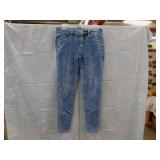 AMERICAN EAGLE WOMENS JEANS *4