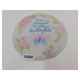 NEW RESIN GARDEN STONE / WALL PLAQUE *BUTTERFLY
