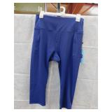 NEW WOMENS MEDIUM YOGA LEGGEINGS *CLEAN BOSS