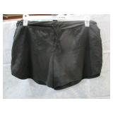 WOMENS LARGE DANSKIN SHORTS