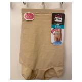 New Maidenform womenï¿½s high waist brief size XL