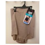 New Maidenform womenï¿½s high waist brief size XL