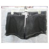 NEW WOMENS 2XL ATHLETIC SHORTS *UNITOP