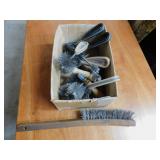 ASSORTED WIRE BRUSHES