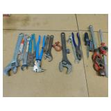 HAND TOOL LOT *MANY *ASSORTED WRENCHES & MORE