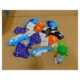 SWIMMING TOY LOT *ASSORTED SEA ANIMAL WIND UP TOYS