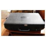 FOAM LINED GUN / TOOL CASE