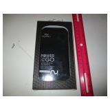 NEW POWER ON THE GO 4400mA *ULTRA THIN *MYME U