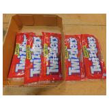 CANDY LOT *TWIZZLERS KING SIZE