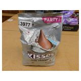 HERSHEY'S KISSES MILK CHOCOLATE PARTY PACK