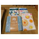Group New PEVA Tablecloths