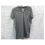 Adult Sz M Nike Dri Fit Shirt