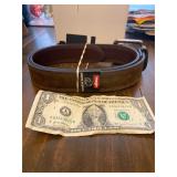 New Wrangler menï¿½s leather belt size 32