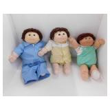 Group Cabbage Patch Kids Dolls