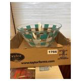 Vintage mcm retro bowl part of chip dip set