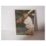 1957 TOPPS WILLIE MAYS #10