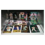 LOT OF 17 ASSORTED DEREK JETER CARDS / SOME RCs